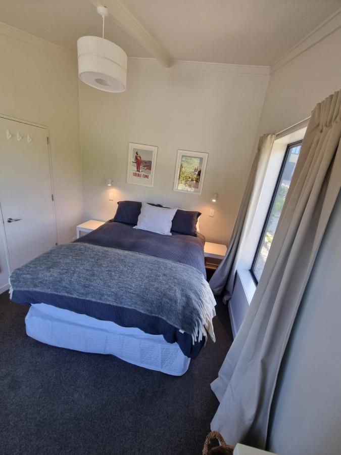 Cosy Cottage In Wanaka Exterior photo